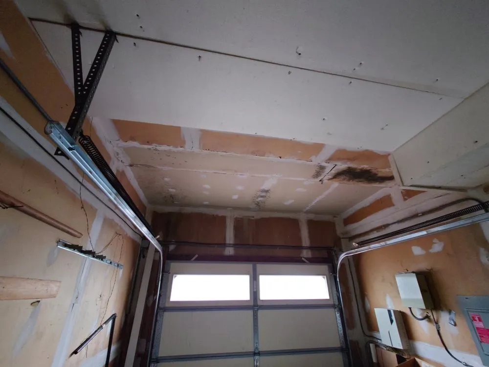 Slide of B&B Siding and Roofing