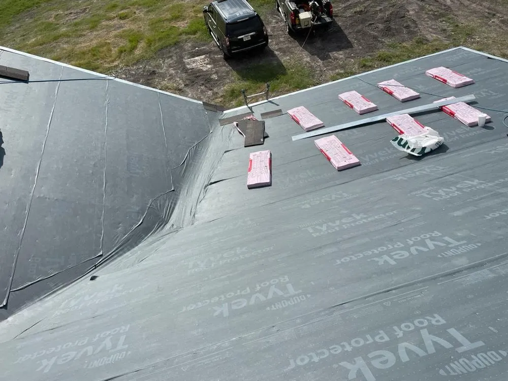 Slide of Bbenitez Roofing