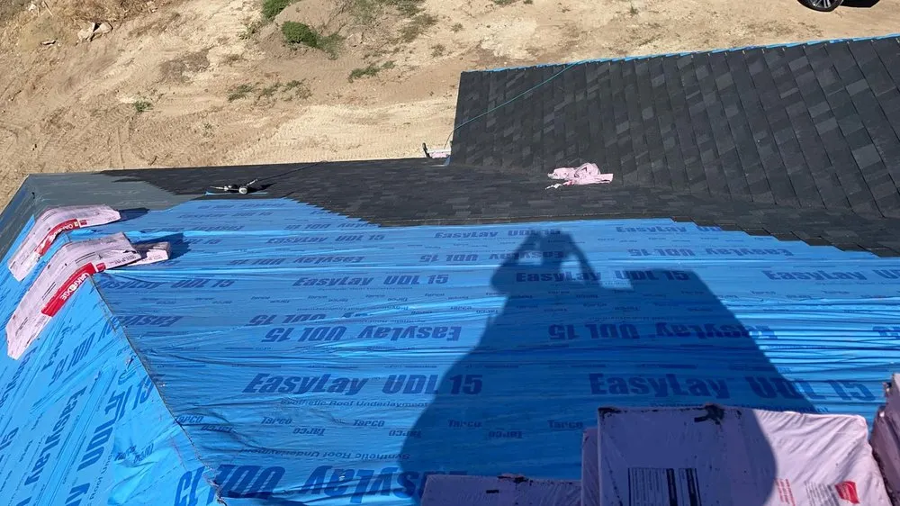 Slide of Bbenitez Roofing