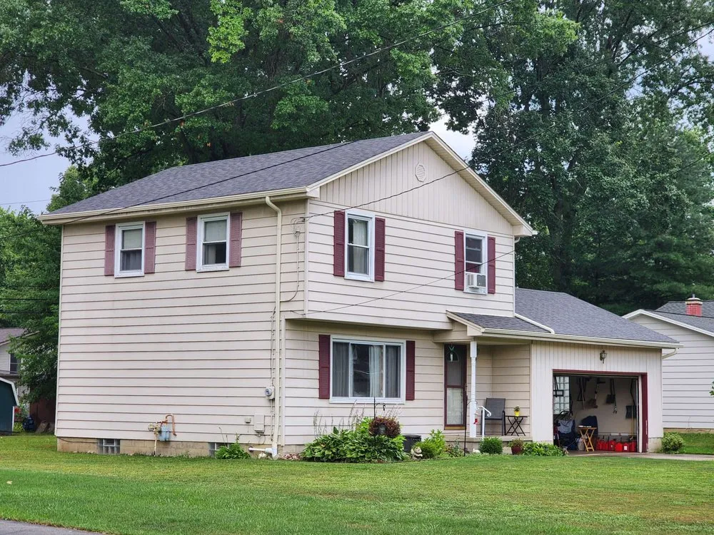 Slide of BC Roofing Experts