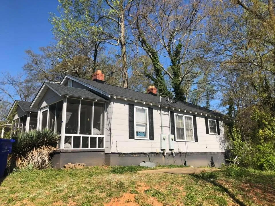 Slide of B&C Siding Company