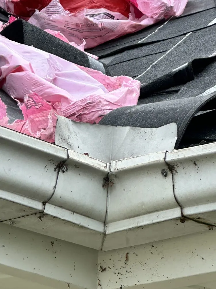 Slide of BCI Shingle Specialist