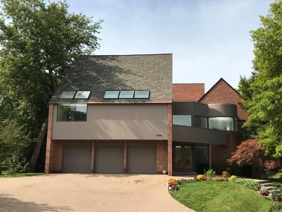 Slide of BCM Roofing