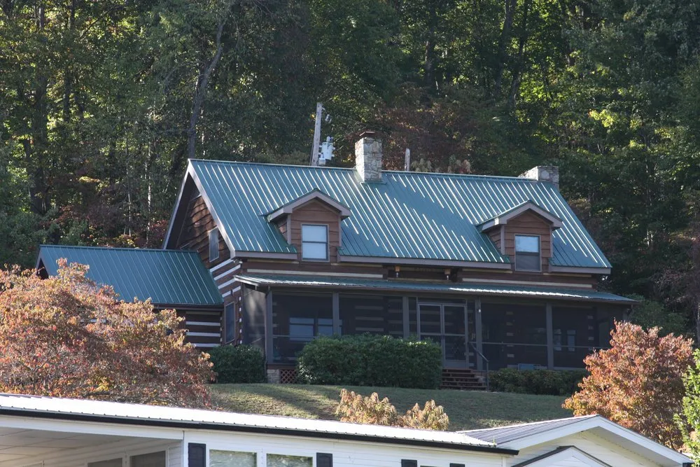 Licensed roof replacement for fast service in Whittier, NC by BCS Roofing