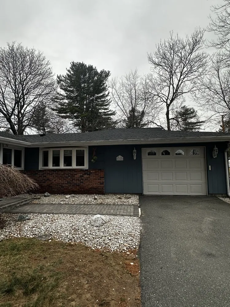 Slide of B&D Construction & Painting