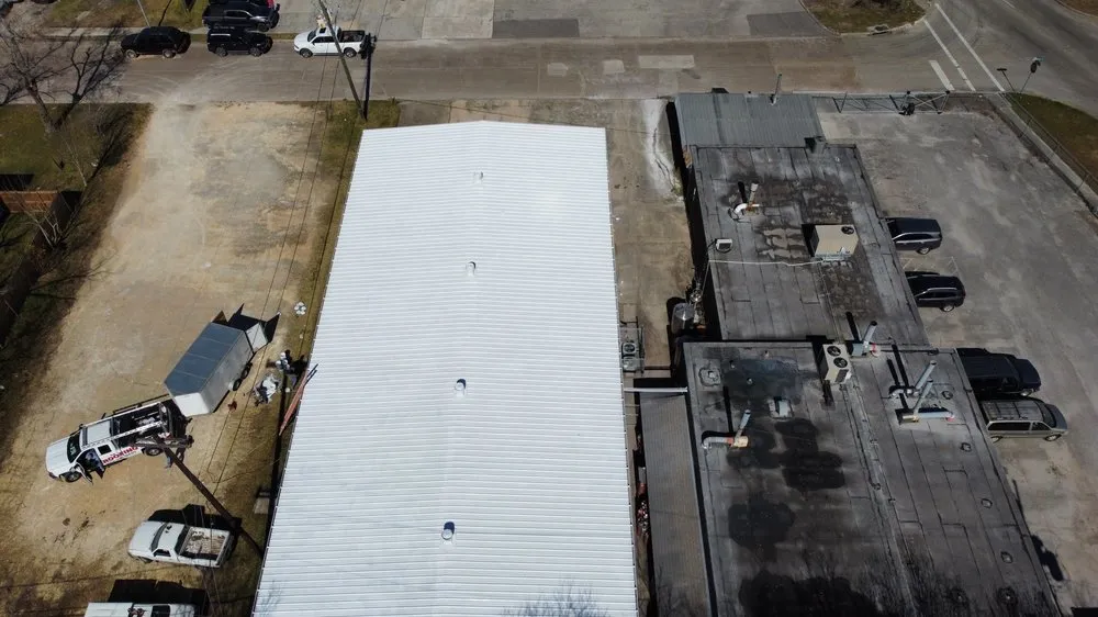 Slide of BD Roofing & Contracting