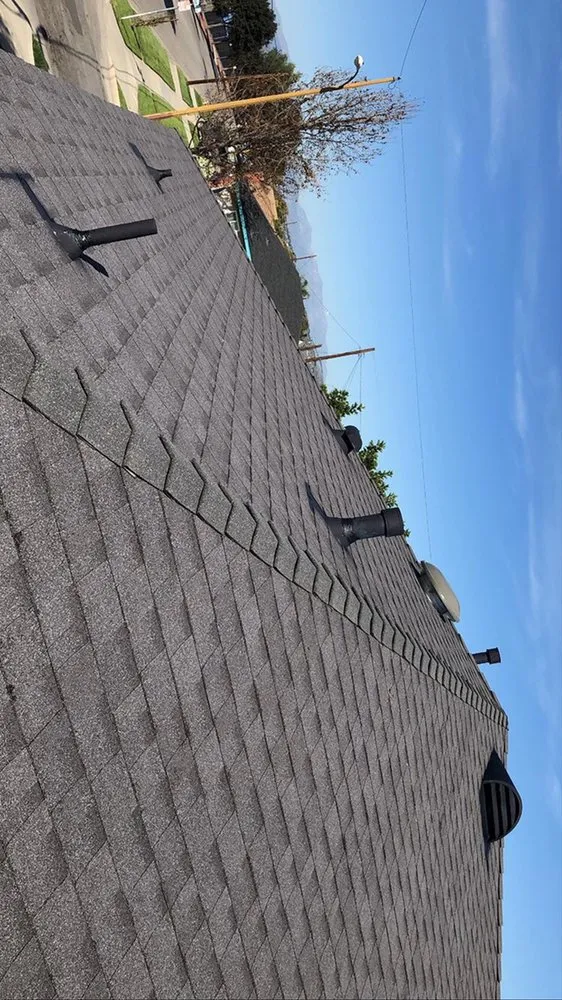 Slide of BD Roofing & Electrical