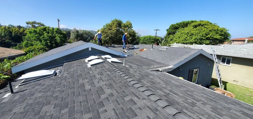 Slide of BD&E Roofing Services