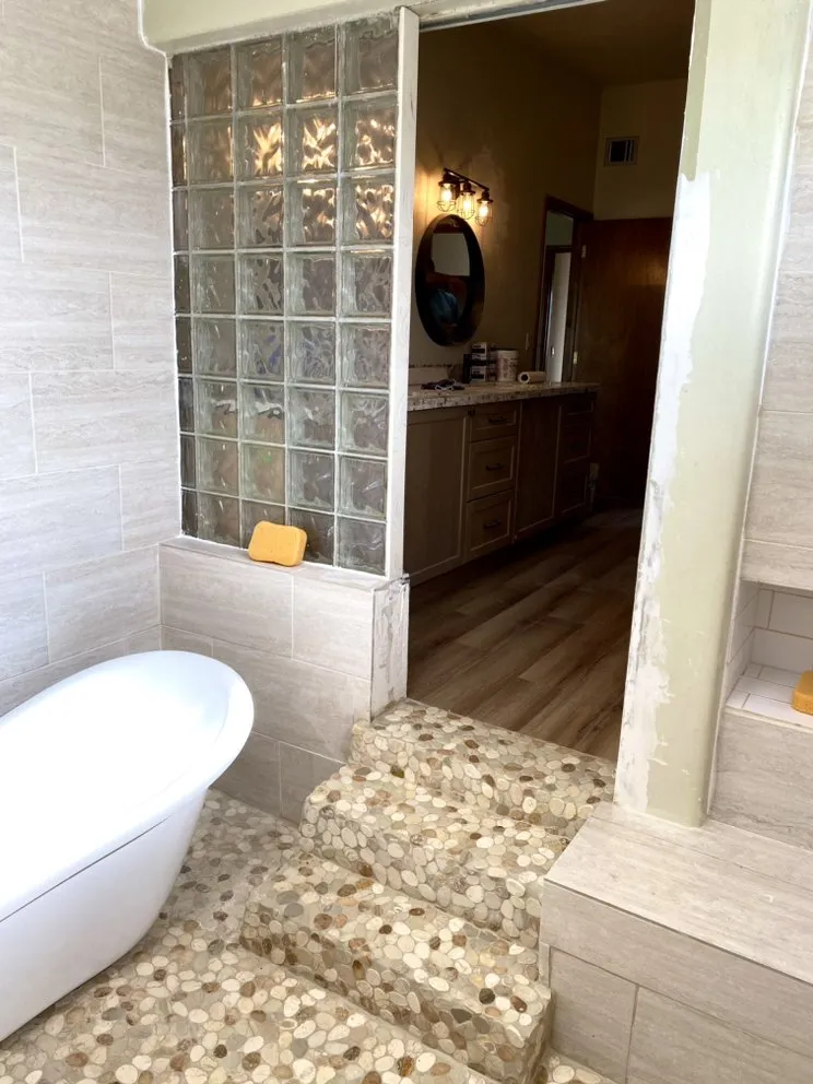 Slide of BDS Handyman & Home Renovations