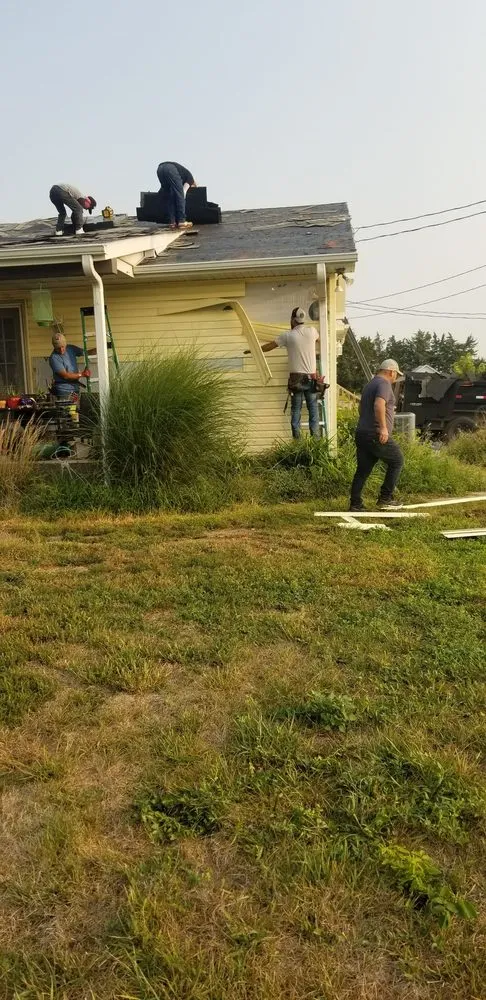 Slide of B&E Roofing