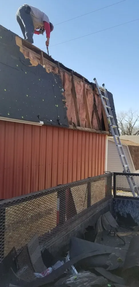 Slide of B&E Roofing