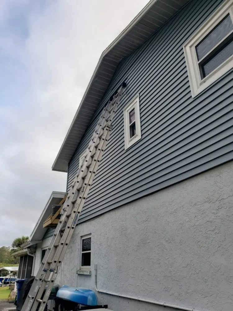 Expert shingle roofing service with free inspection across New Prt Rchy, FL - Beach Bum Construction