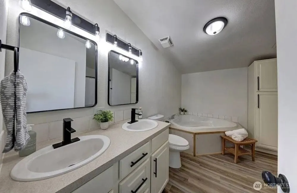 Slide of Beach To Bay Construction