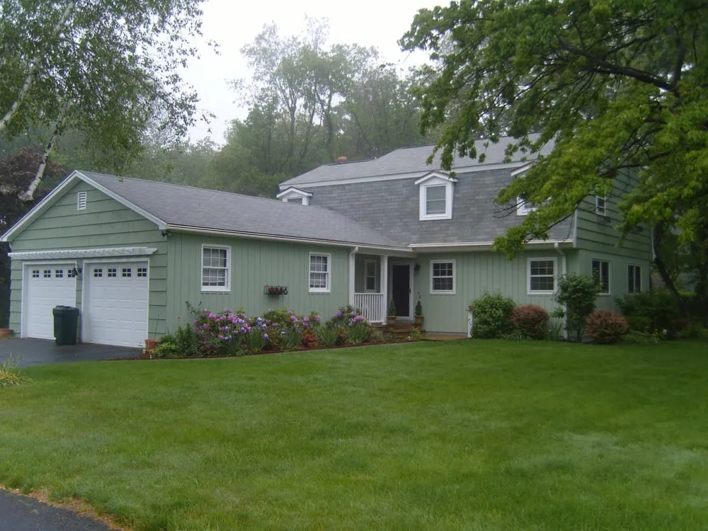 Slide of Beachside Roofing and Siding