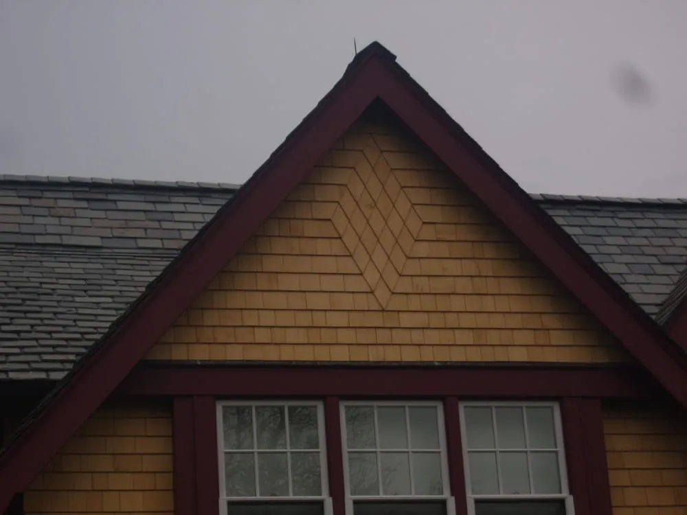 Slide of Beachside Roofing and Siding