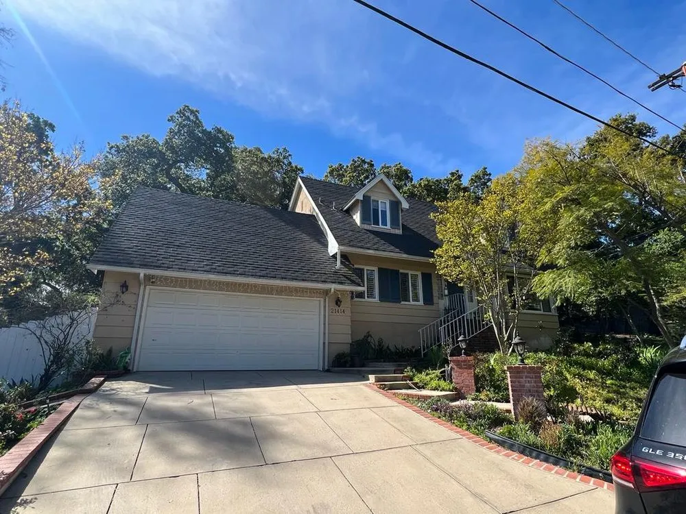 Slide of Beam Building