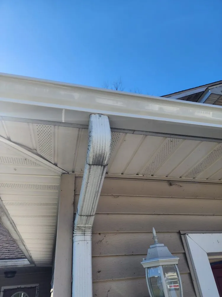 Reliable roof installation in Sciota, PA by Bear & Sesame
