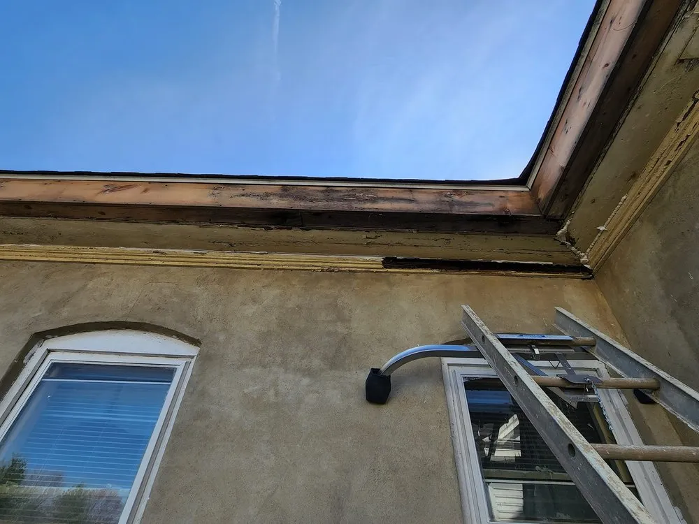Emergency roof repair in Sciota, PA by Bear & Sesame