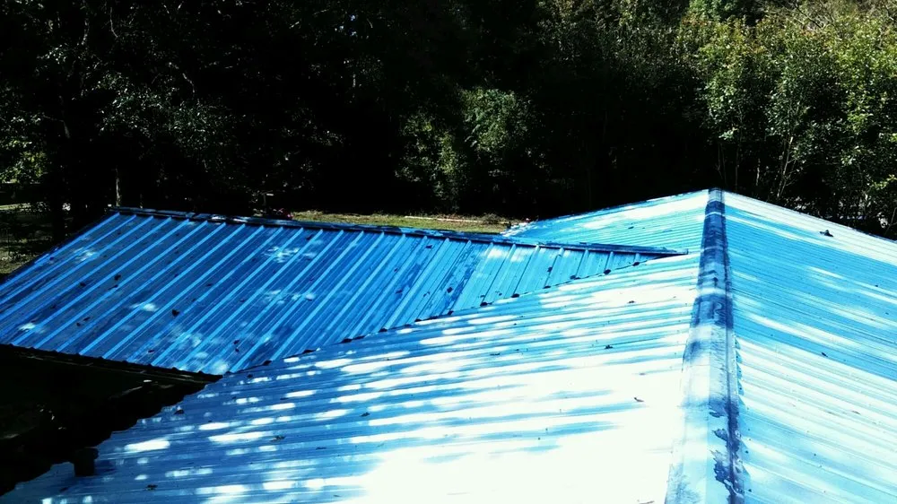 Slide of Bearded Guy Contracting