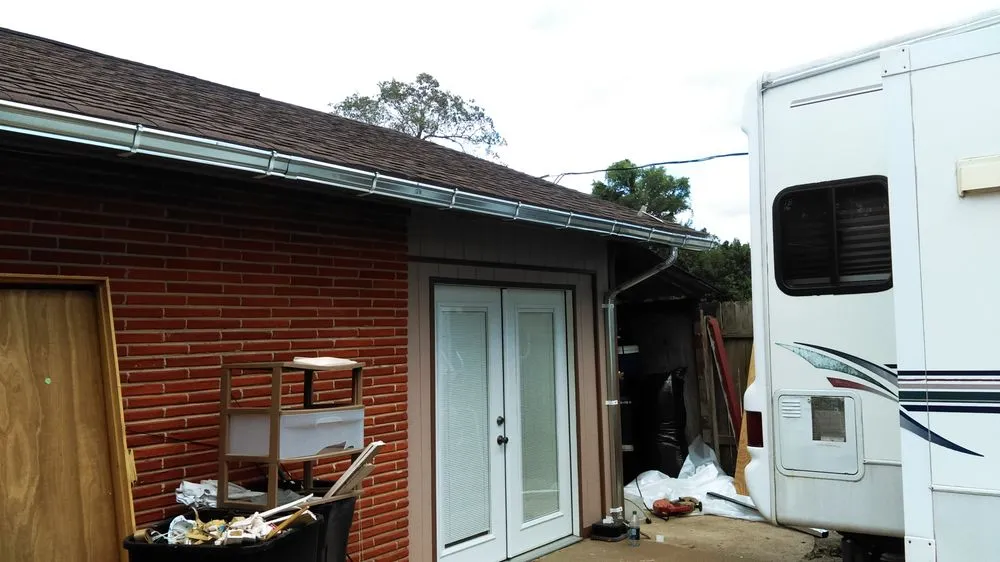 Slide of Bearded Guy Contracting