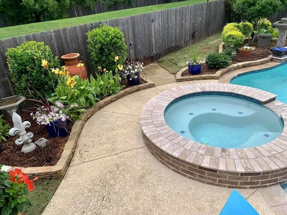 Emergency shingle roofing service in Elm Grove, LA by Bear's Contracting and Roofing