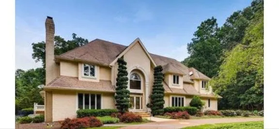 Reliable residential roofing service for residential properties in Joliet, MT by Beartooth Roofing and Siding
