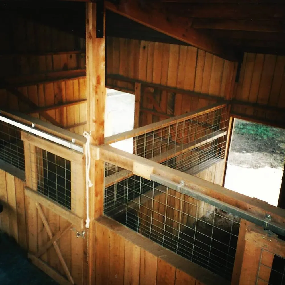 Slide of Beaver Creek Building Supply