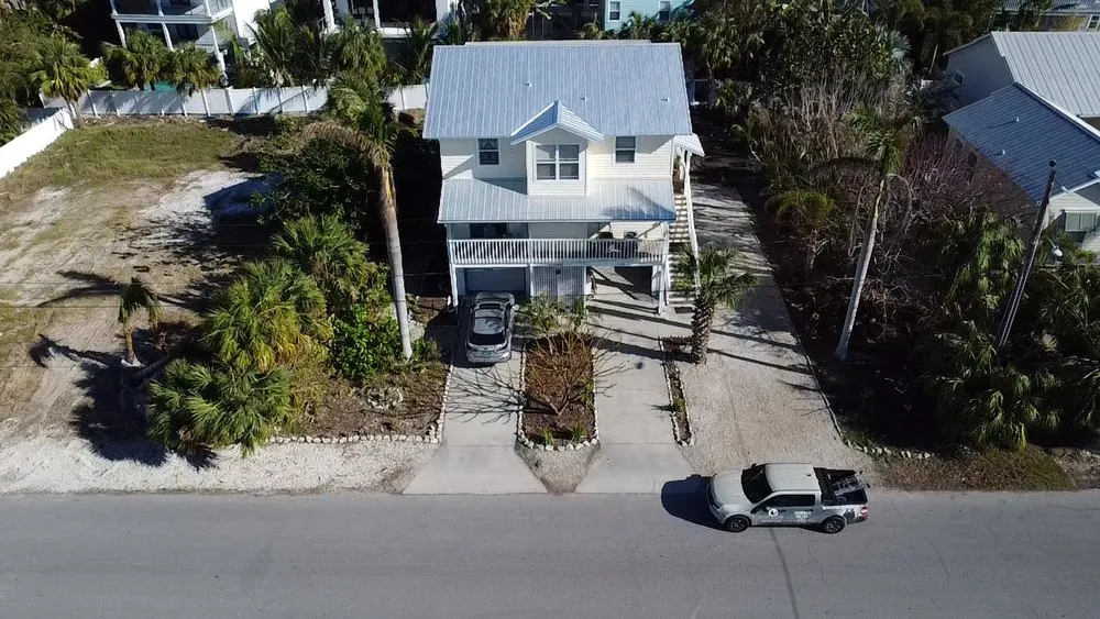 Slide of Beaver Roofing