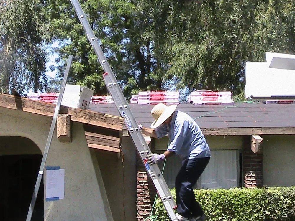 Slide of Becerra Brothers Roofing