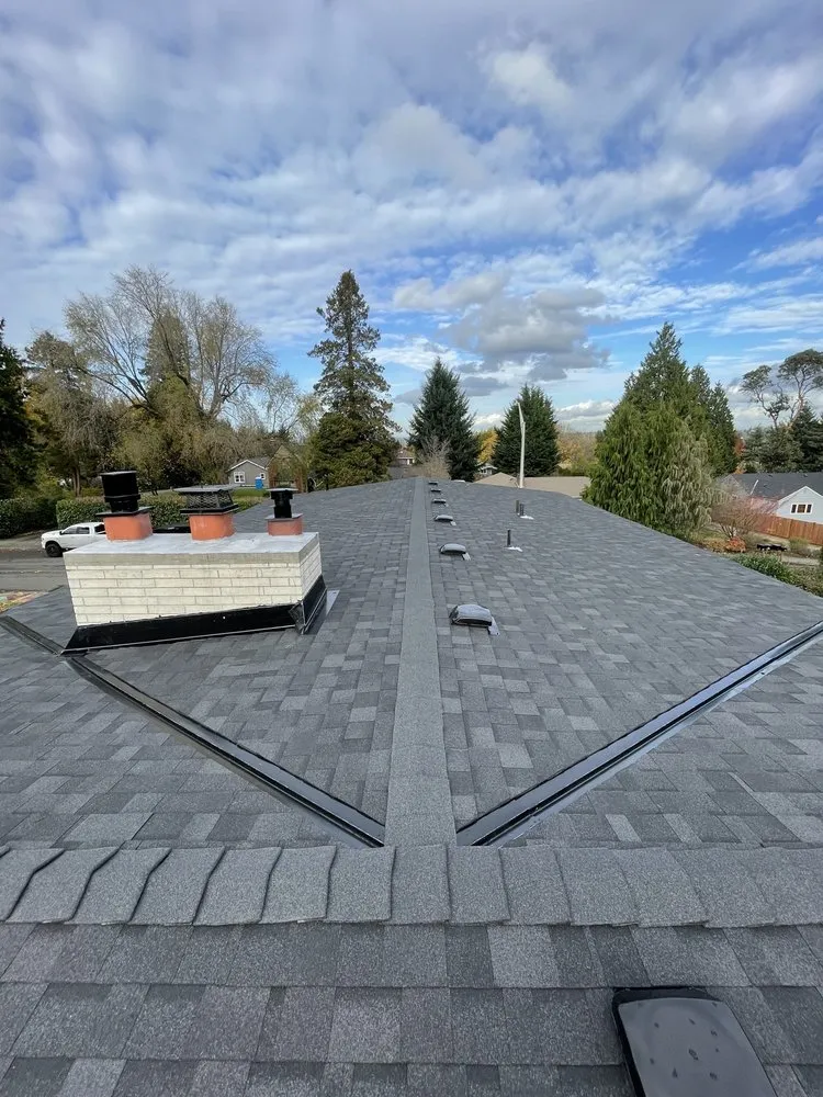 Slide of Bee Roofing and Exteriors