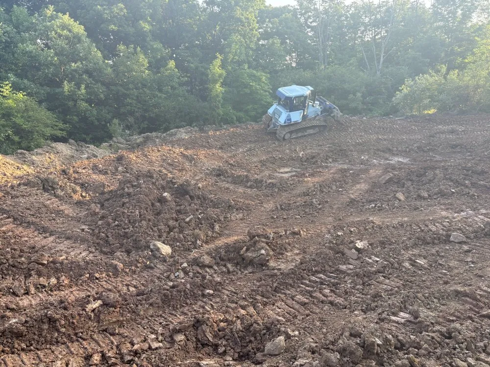 Slide of Beegles Excavating & Contracting