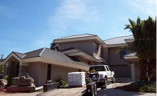 Slide of Beery Roofing & Redesign