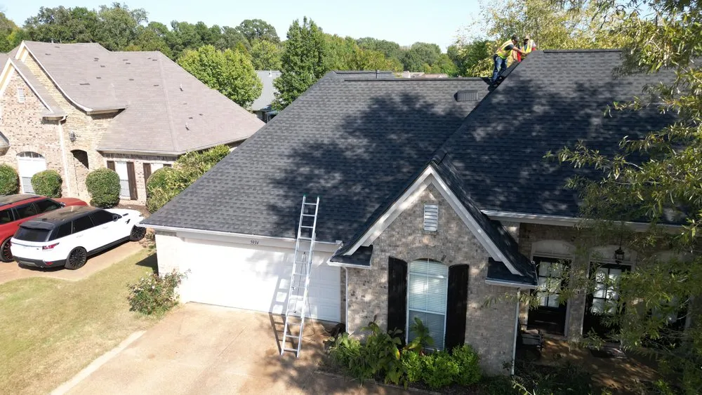 Slide of Bee's Roofing and Restoration