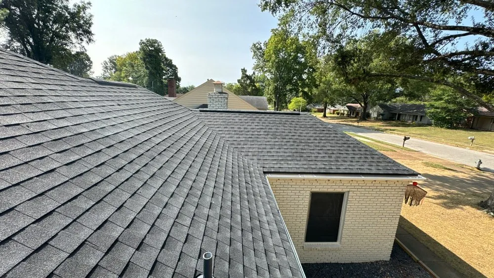 Slide of Bee's Roofing and Restoration