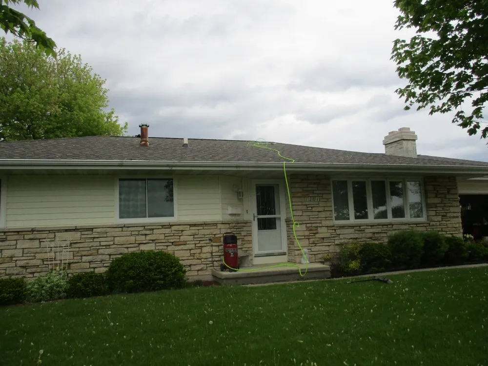 Slide of Behel & Mensen Construction