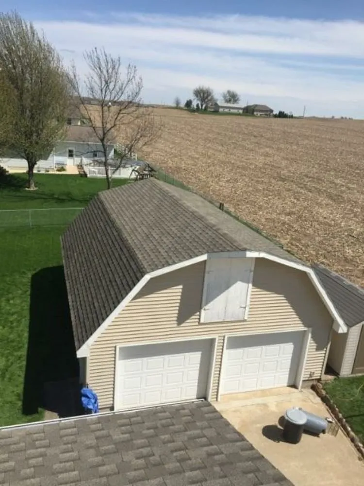 Slide of Behel & Mensen Construction