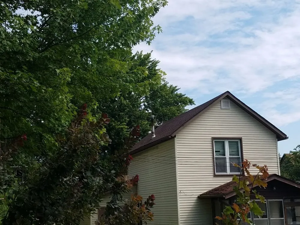 Slide of Behel & Mensen Construction