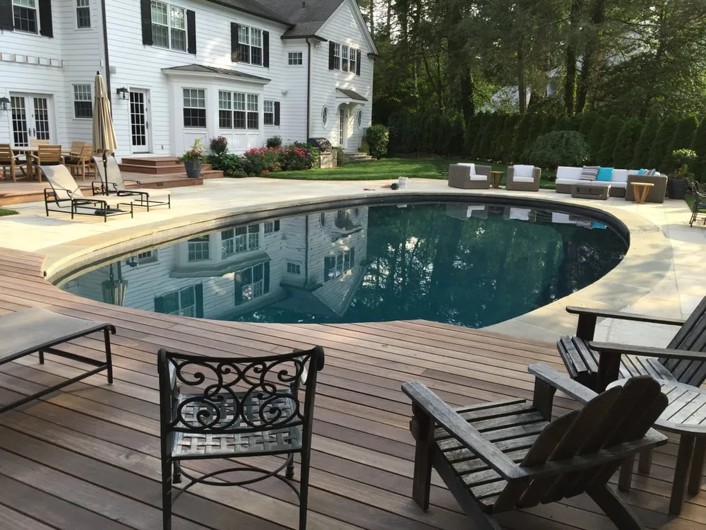 Slide of Bella Casa Contracting