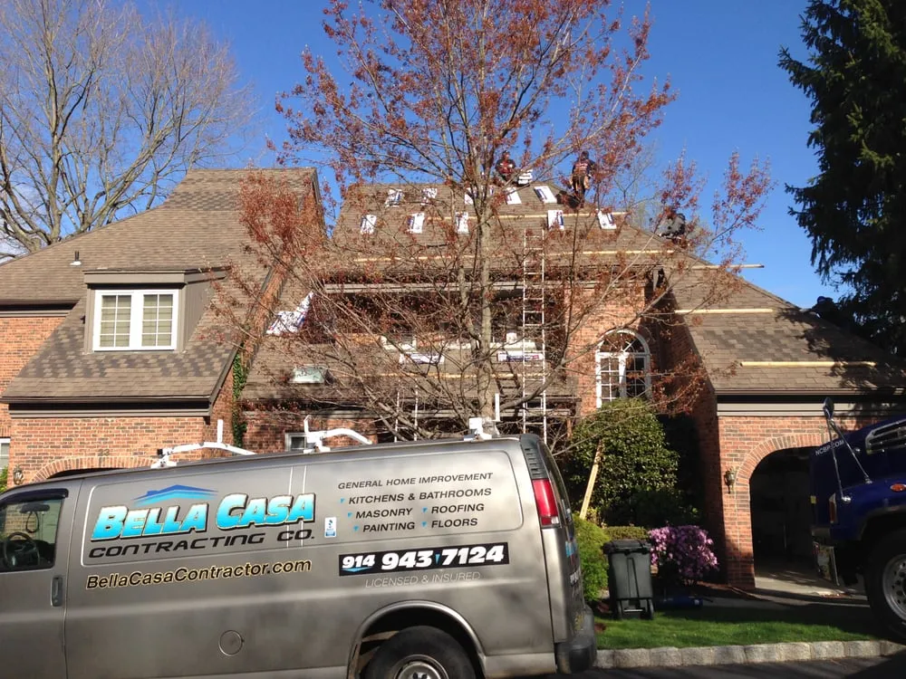 Slide of Bella Casa Contracting