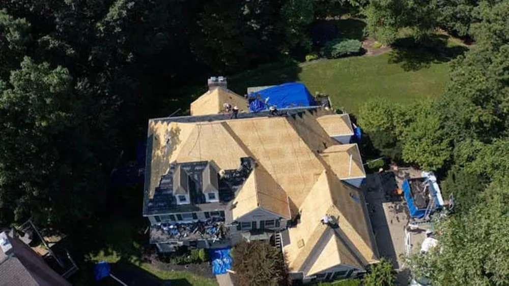 Slide of Bella Construction & Development