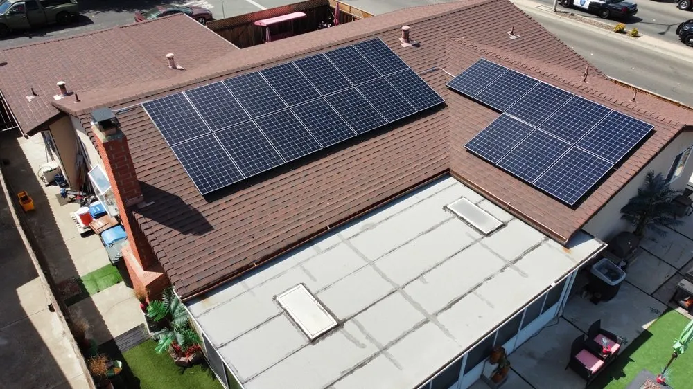 Slide of Bella Hem Solar and Roofing