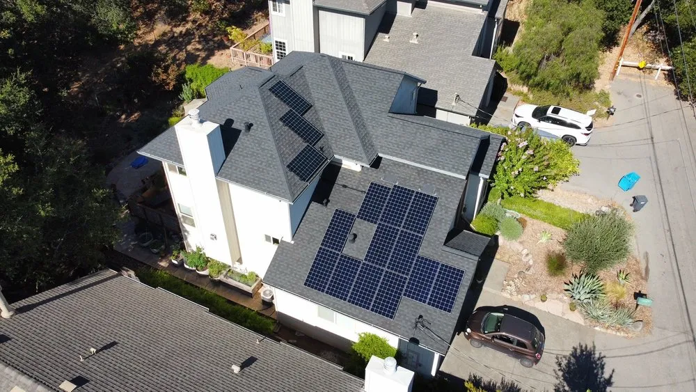 Slide of Bella Hem Solar and Roofing