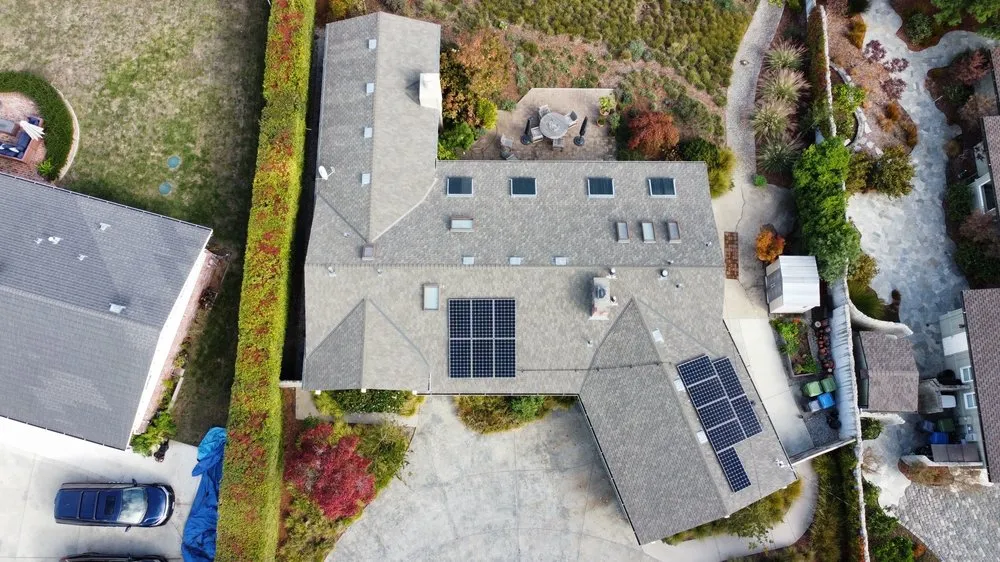 Slide of Bella Hem Solar and Roofing