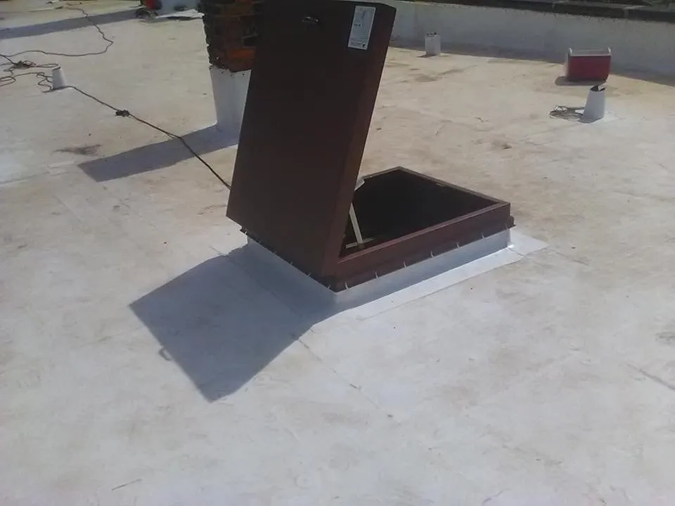 Slide of Bella Roofing