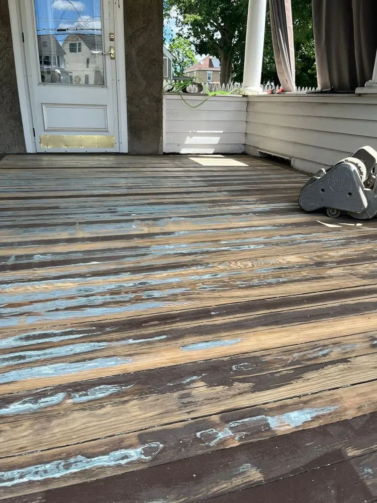 Slide of Bellas Builders & More