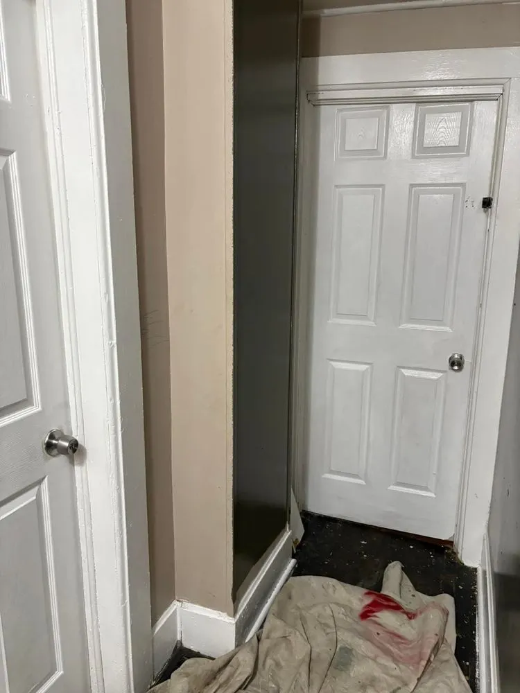 Slide of Bellas Builders & More