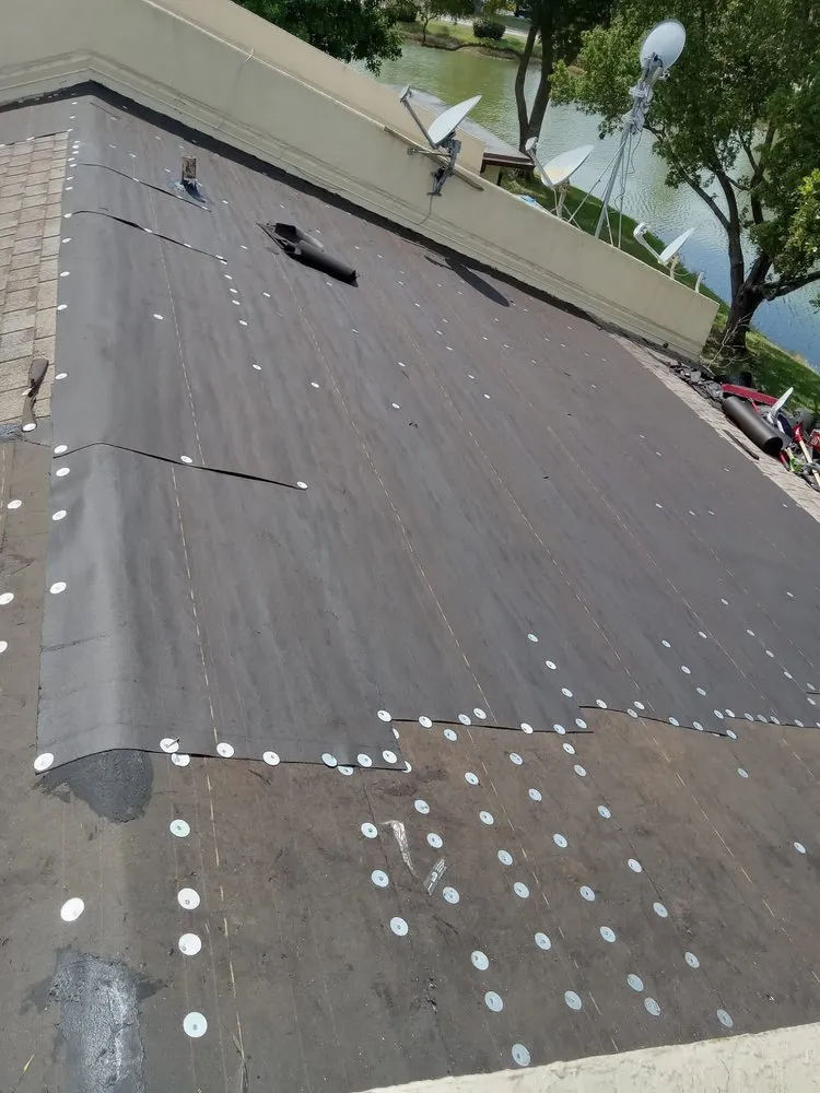 Slide of Bella's Dad Does It All