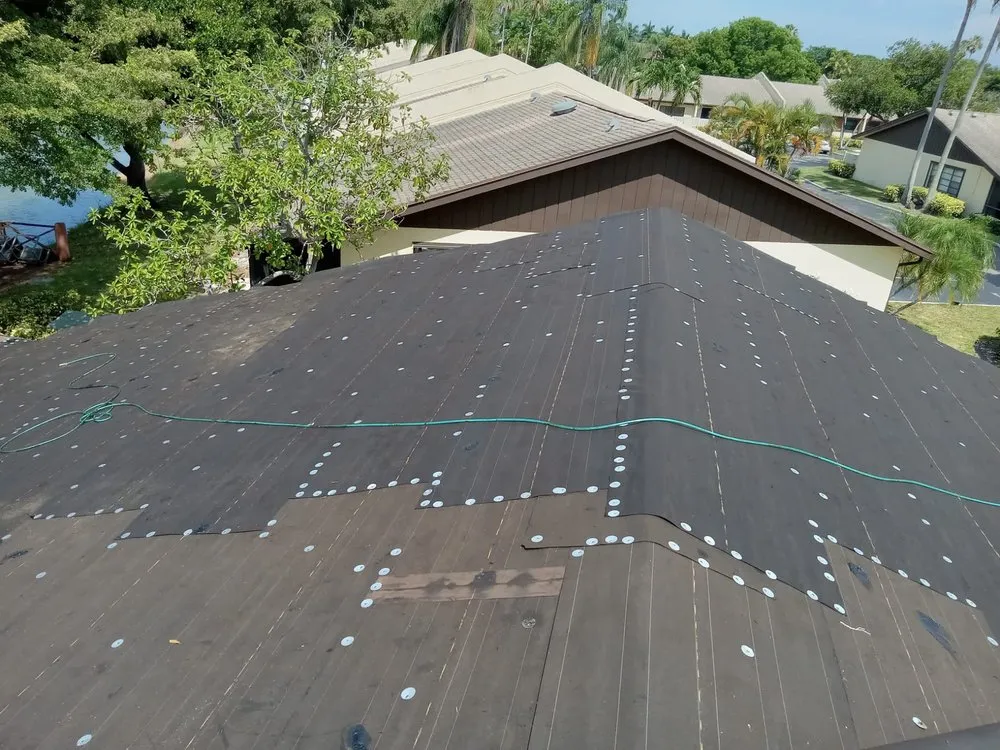 Slide of Bella's Dad Does It All