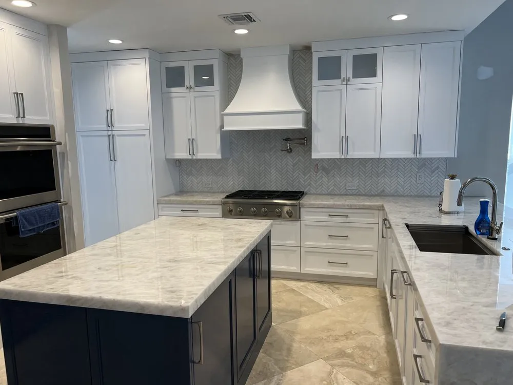 Slide of Bella's Dad Does It All