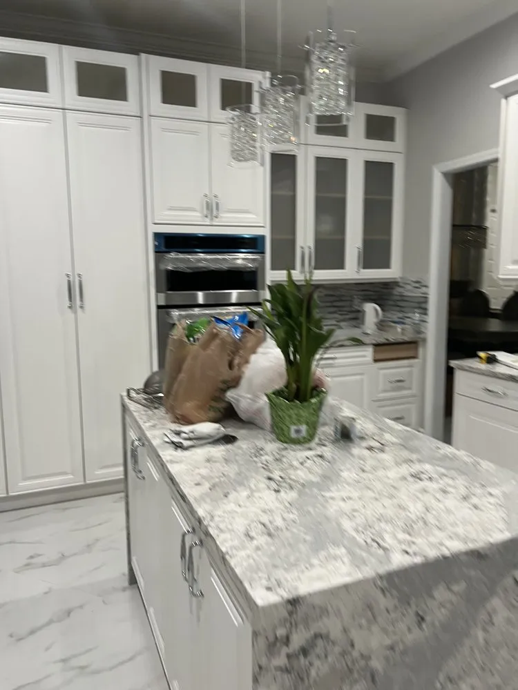 Slide of Bella's Dad Does It All